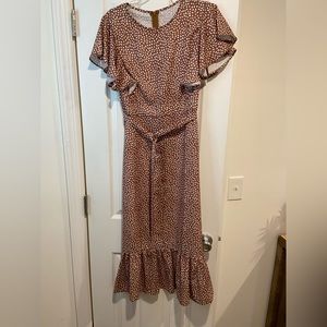 Curve Dream Brown Tie Waist Round Neck Ruffle Short Sleeves And Hem Midi Dress